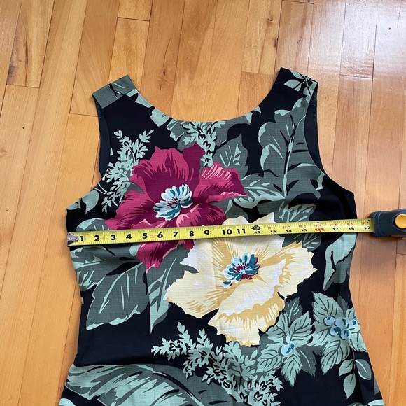 Tommy Bahama 100% silk sheath dress - Picture 4 of 4